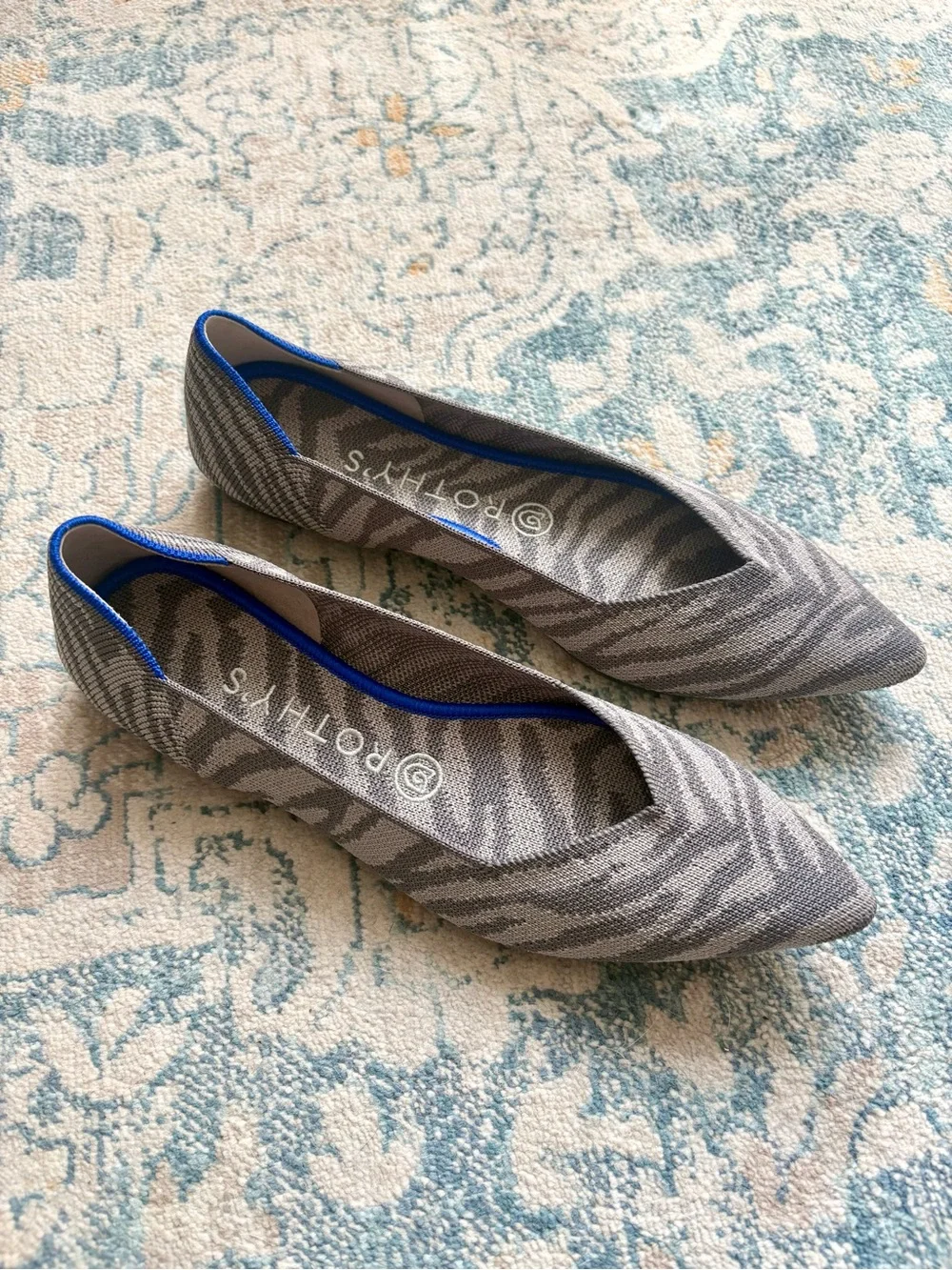NEW ROTHY'S The Point Flats in Grey Zebra Animal Print Career Women’s Size 8